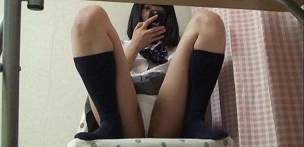  Japanese Schoolgirl Upskirt Panties